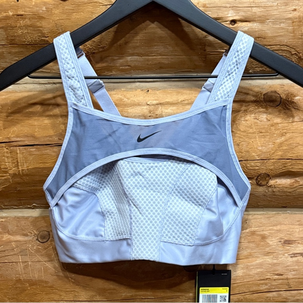 Nike Women's Sports Bra Small